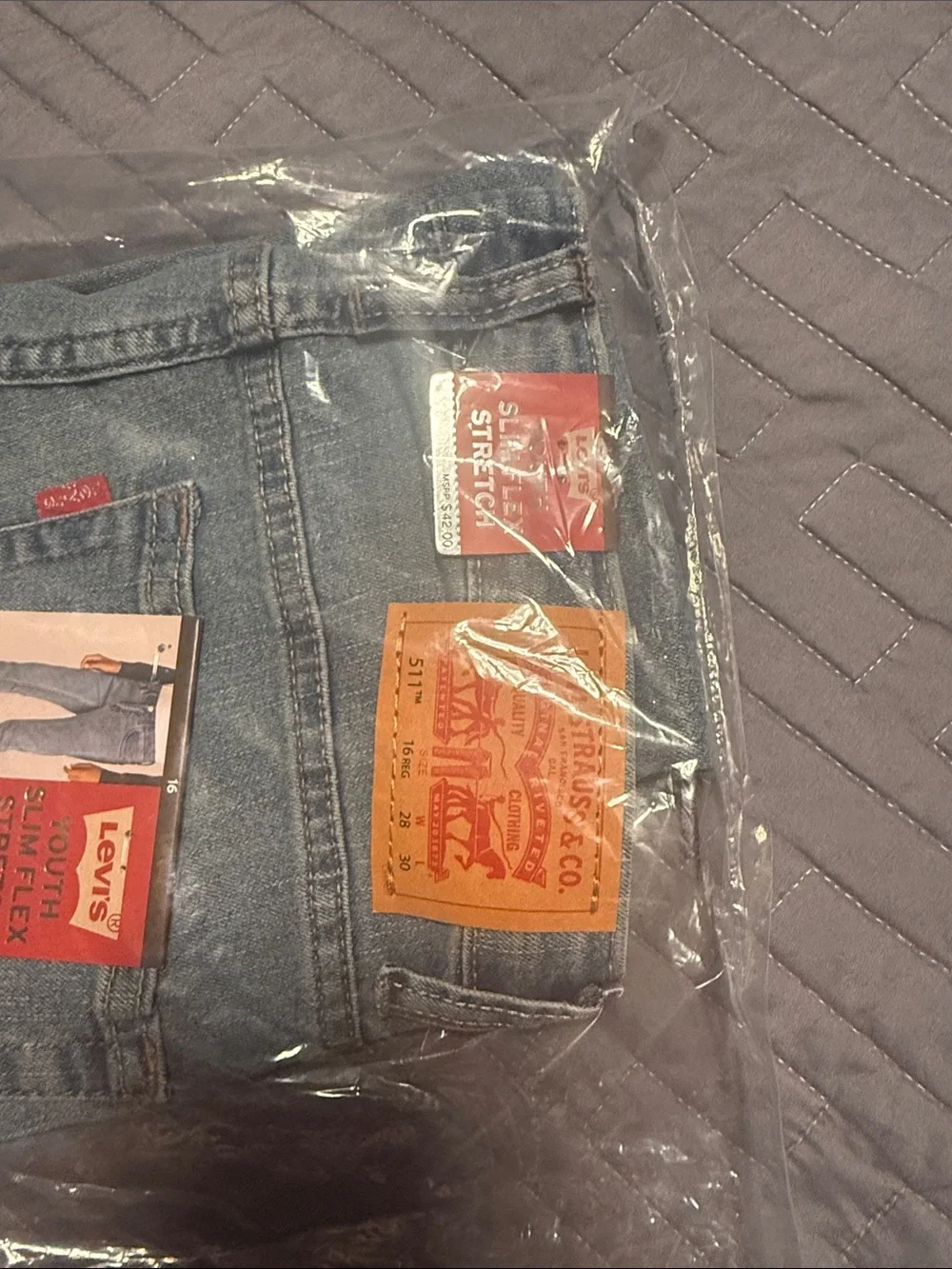 Levis levi youth